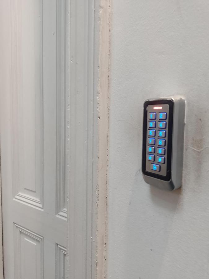 Hostal Ciudad Recoleta ブエノスアイレス エクステリア 写真
